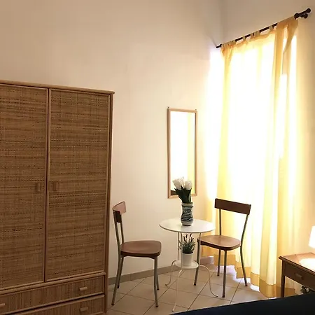 Clorinda - Immobilevante Panzió