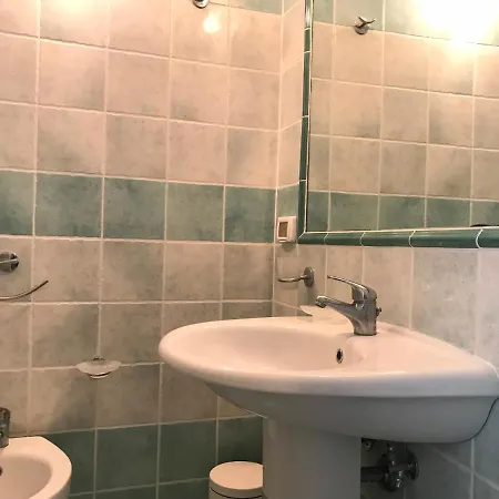 Clorinda - Immobilevante Bed and breakfast Ponza