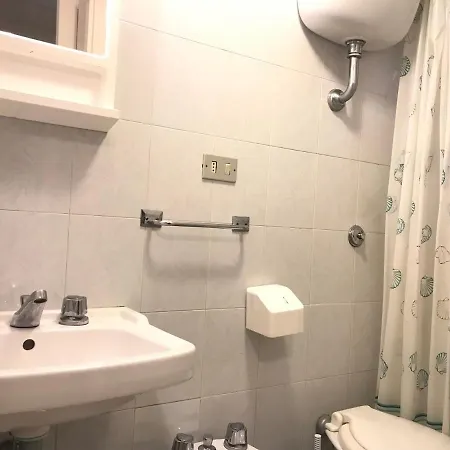 Clorinda - Immobilevante Bed and breakfast Ponza