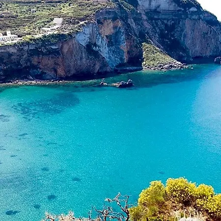 Clorinda - Immobilevante Πόντσα