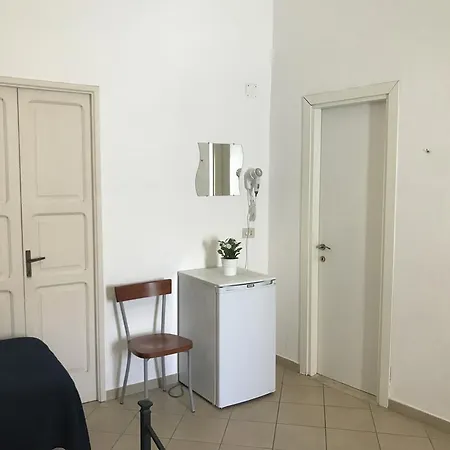 Clorinda - Immobilevante Bed and Breakfast
