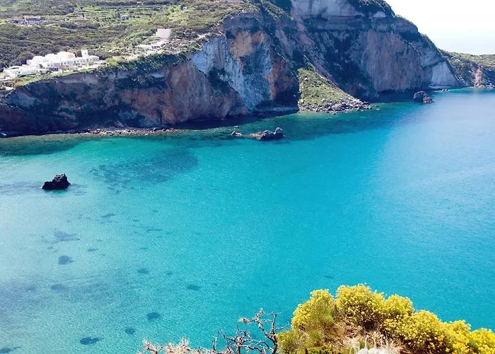 Bed & Breakfast Clorinda - Immobilevante Ponza
